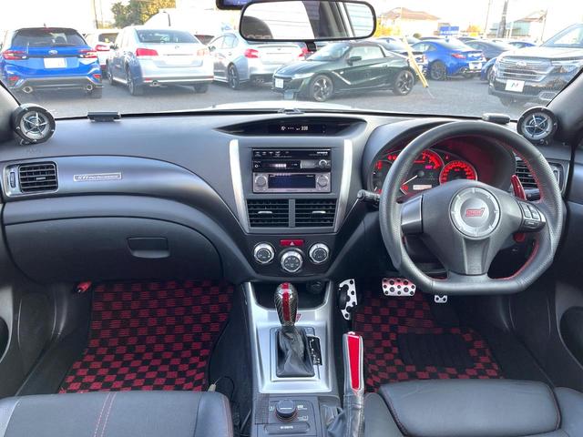 インプレッサ ＷＲＸ　ＳＴＩ　Ａライン　４ＷＤ　ターボ　エアロ　ハーフレザーシート　ドラレコ　スマートキー　ＨＩＤヘッド　ＥＴＣ　クルコン　純正１８インチアルミ　オートエアコン　ＣＤ　パドルシフト（2枚目）