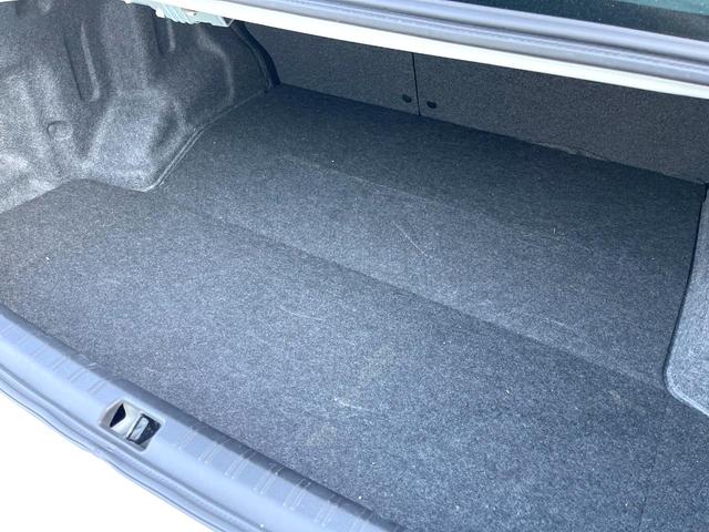 インプレッサ ＷＲＸ　ＳＴＩ　Ａライン　４ＷＤ　ターボ　エアロ　ハーフレザーシート　ドラレコ　スマートキー　ＨＩＤヘッド　ＥＴＣ　クルコン　純正１８インチアルミ　オートエアコン　ＣＤ　パドルシフト（10枚目）