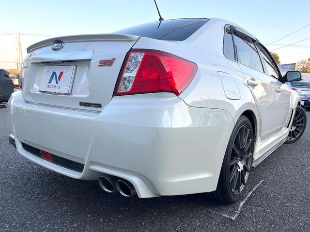 インプレッサ ＷＲＸ　ＳＴＩ　Ａライン　４ＷＤ　ターボ　エアロ　ハーフレザーシート　ドラレコ　スマートキー　ＨＩＤヘッド　ＥＴＣ　クルコン　純正１８インチアルミ　オートエアコン　ＣＤ　パドルシフト（17枚目）