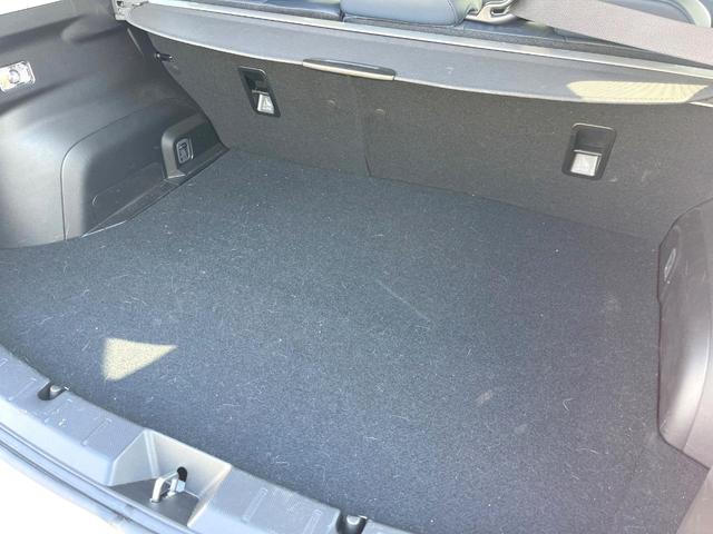 ＸＶ アドバンス　革シートセット　アイサイトセイフティプラス　ルーフレール　純正ナビ　バックカメラ　ＥＴＣ　ドライブレコーダー　ＬＥＤヘッドライト　純正１８インチアルミホイール　パワーシート　スマートキー（10枚目）