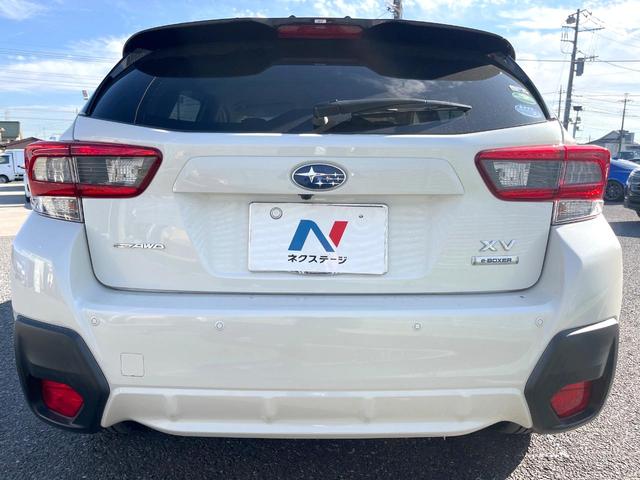 ＸＶ アドバンス　革シートセット　アイサイトセイフティプラス　ルーフレール　純正ナビ　バックカメラ　ＥＴＣ　ドライブレコーダー　ＬＥＤヘッドライト　純正１８インチアルミホイール　パワーシート　スマートキー（15枚目）