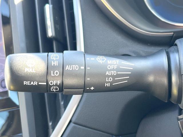 ＸＶ アドバンス　革シートセット　アイサイトセイフティプラス　ルーフレール　純正ナビ　バックカメラ　ＥＴＣ　ドライブレコーダー　ＬＥＤヘッドライト　純正１８インチアルミホイール　パワーシート　スマートキー（22枚目）