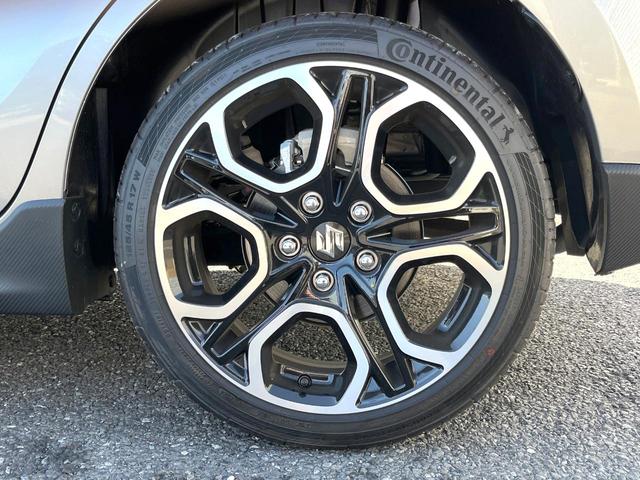 スイフトスポーツ ベースグレード　全周囲カメラ　衝突被害軽減システム　レーダークルーズ　シートヒーター　ドラレコ　コーナーセンサー　スマートキー　ＬＥＤヘッド　ビルトインＥＴＣ　純正１７インチアルミ　車線逸脱警報（24枚目）