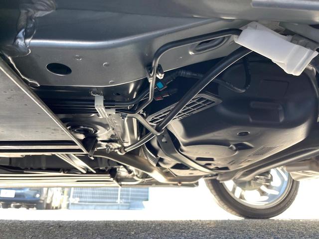 スイフトスポーツ ベースグレード　全周囲カメラ　衝突被害軽減システム　レーダークルーズ　シートヒーター　ドラレコ　コーナーセンサー　スマートキー　ＬＥＤヘッド　ビルトインＥＴＣ　純正１７インチアルミ　車線逸脱警報（25枚目）