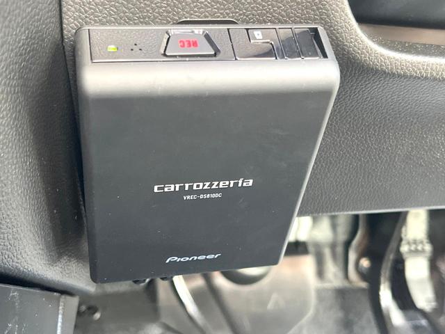 スイフトスポーツ ベースグレード　全周囲カメラ　衝突被害軽減システム　レーダークルーズ　シートヒーター　ドラレコ　コーナーセンサー　スマートキー　ＬＥＤヘッド　ビルトインＥＴＣ　純正１７インチアルミ　車線逸脱警報（33枚目）