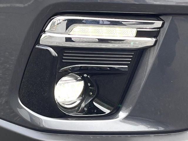 フォレスター アドバンス　Ｆ型　ルーフレール　ＬＥＤアクセサリーライナー　純正８型ダイアトーンナビ　メモリー機能付きパワーシート　パワーバックドア　純正１８インチアルミ　ドライバーモニタリングシステム　ｅーＢＯＸＥＲ（5枚目）