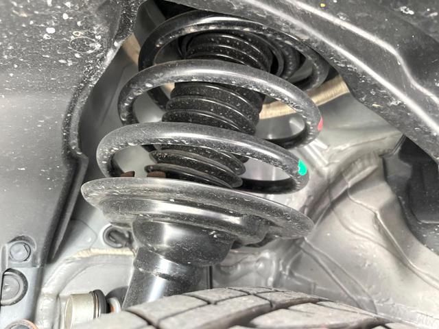 フォレスター アドバンス　Ｆ型　ルーフレール　ＬＥＤアクセサリーライナー　純正８型ダイアトーンナビ　メモリー機能付きパワーシート　パワーバックドア　純正１８インチアルミ　ドライバーモニタリングシステム　ｅーＢＯＸＥＲ（20枚目）