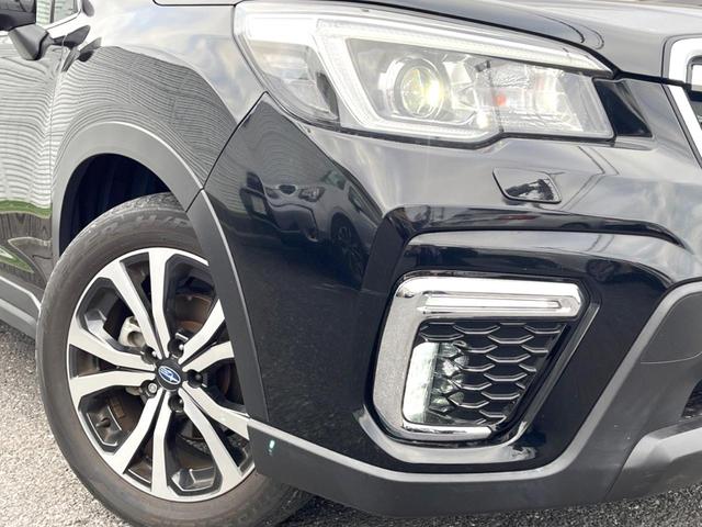 フォレスター プレミアム　革シート　ルーフレール　パワーバックドア　純正８型ビルトインナビ　アイサイトセイフティプラス　ＬＥＤアクセサリーライナー　メモリー機能付きパワーシート　純正１８インチアルミ　スマートキー（55枚目）