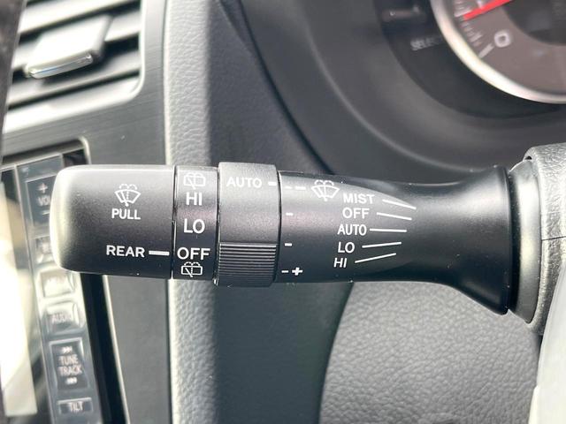 フォレスター ２．０ｉ－Ｓ　アイサイト　パワーバックドア　純正ナビ　バックカメラ　ＥＴＣ　オートライト　純正１８インチアルミホイール　パワーシート　シートヒーター　キーレスアクセス　プッシュスタート　アイサイトＶｅｒ２　オートエアコン（22枚目）