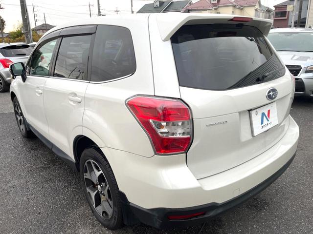 フォレスター ２．０ｉ－Ｓ　アイサイト　パワーバックドア　純正ナビ　バックカメラ　ＥＴＣ　オートライト　純正１８インチアルミホイール　パワーシート　シートヒーター　キーレスアクセス　プッシュスタート　アイサイトＶｅｒ２　オートエアコン（50枚目）