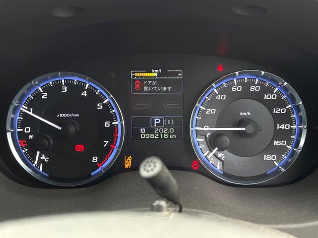 レヴォーグ １．６ＧＴアイサイト　プラウドエディション　アドバンスドセイフティパッケージ　純正ナビ　バックカメラ　ＥＴＣ　ＬＥＤヘッドライト　純正１７インチアルミホイール　クリアビューパック　パワーシート　スマートキー　デュアルオートエアコン（2枚目）