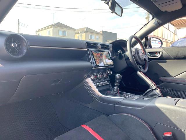 ＢＲＺ Ｓ　６ＭＴ　ＳＴＩエアロパッケージ　ＳＴＩコンプリートキット　ＳＴＩ製１８インチアルミ　ＬＥＤアクセサリーライナー　ＬＥＤヘッドライト　革巻きステアリング　クルーズコントロール　シートヒーター（36枚目）