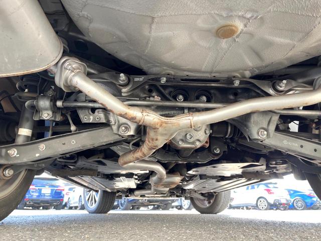 フォレスター ２．０ＸＴ　アイサイト　純正ＳＤナビ　バックカメラ　ＥＴＣ　ドライブレコーダー　パワーシート　シートヒーター　純正１８インチアルミホイール　キーレスアクセス　プッシュスタート　ＬＥＤヘッドライト　Ｂｌｕｅｔｏｏｔｈ（19枚目）