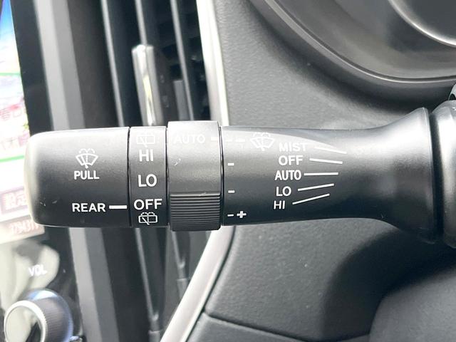 インプレッサスポーツ 2.0i-Sアイサイト アイサイトセイフティプラス 純正ナビ バックカメラ ETC ドライブレコーダー LEDヘッドライト 純正18インチアルミホイール キーレスアクセス プッシュスタート パワーシート アイドリングストップ(22枚目)