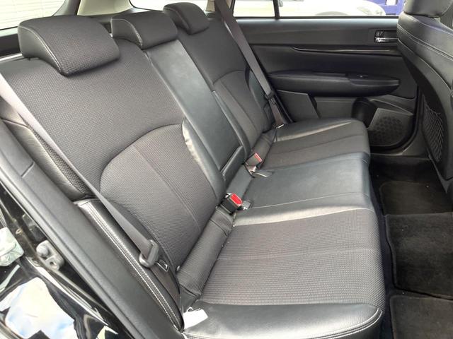 レガシィツーリングワゴン ２．５ｉアイサイト　Ｓパッケージ　後期Ｄ型　ナビ　バックカメラ　ＥＴＣ　ＨＩＤヘッドライト　純正１８インチアルミホイール　キーレスアクセス　プッシュスタート　ビルシュタインダンパー　アイドリングストップ　Ｓ－Ｉドライブ（10枚目）