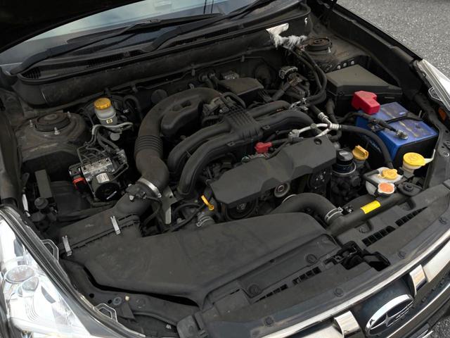 レガシィツーリングワゴン ２．５ｉアイサイト　Ｓパッケージ　後期Ｄ型　ナビ　バックカメラ　ＥＴＣ　ＨＩＤヘッドライト　純正１８インチアルミホイール　キーレスアクセス　プッシュスタート　ビルシュタインダンパー　アイドリングストップ　Ｓ－Ｉドライブ（18枚目）