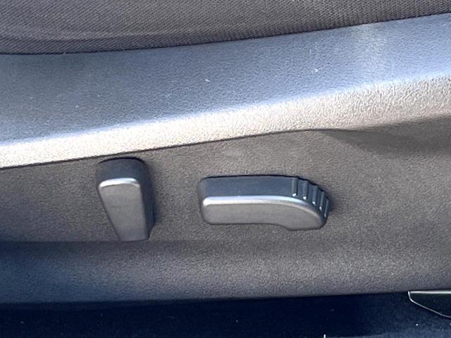 インプレッサスポーツ 1.6i-Sアイサイト ドラレコ コーナーセンサー スマートキー LEDヘッドライト ETC 純正17インチアルミホイール オートハイビーム 車線逸脱警報 オートライト デュアルエアコン CD パドルシフト(21枚目)