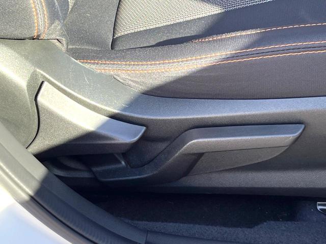 XV 2.0i-L アイサイト アドバンスドセイフティパッケージ クリアビューパック 純正ナビ バックカメラ ETC ドライブレコーダー アイサイトVer3 純正17インチアルミホイール キーレスアクセス プッシュスタート(21枚目)