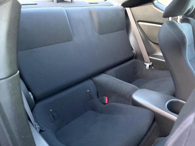 ８６ Ｇ　純正ＳＤナビ　バックカメラ　ＥＴＣ　ドライブレコーダー　純正１６インチアルミホイール　Ｂｌｕｅｔｏｏｔｈ　ＣＤ　ＤＶＤ再生　地デジ　パドルシフト（8枚目）