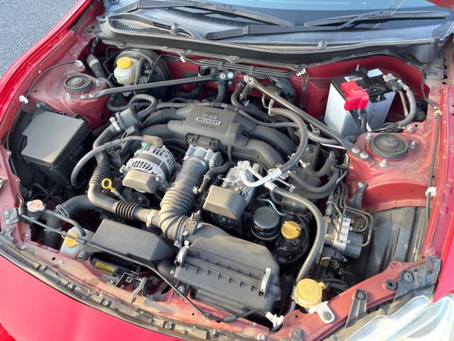 ８６ Ｇ　ＴＲＤエアロ　純正ＳＤナビ　バックカメラ　ＥＴＣ　純正１６インチアルミホイール　Ｂｌｕｅｔｏｏｔｈ　ＣＤ　ＤＶＤ再生　パドルシフト（18枚目）