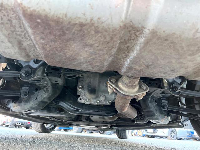 ロードスター Ｓスペシャルパッケージ　マツダコネクトナビ　ＬＥＤヘッドライト　革巻きステアリング　純正１６インチアルミホイール　オートライト　オートエアコン　スマートキー　Ｂｌｕｅｔｏｏｔｈ再生　ＥＴＣ　アイドリングストップ（19枚目）