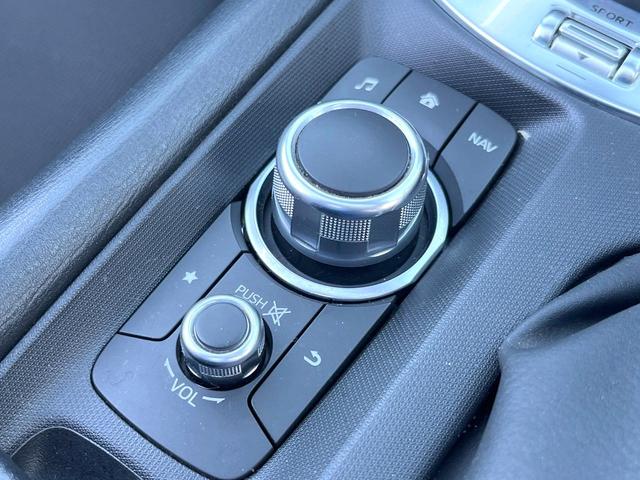 ロードスター Ｓスペシャルパッケージ　マツダコネクトナビ　ＬＥＤヘッドライト　革巻きステアリング　純正１６インチアルミホイール　オートライト　オートエアコン　スマートキー　Ｂｌｕｅｔｏｏｔｈ再生　ＥＴＣ　アイドリングストップ（28枚目）