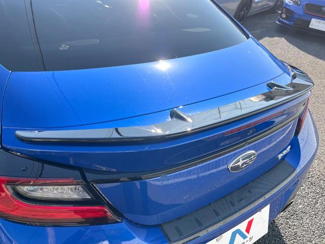 BRZ S リアスポイラー 純正ナビ バックカメラ ETC ドライブレコーダー クルーズコントロール LEDヘッドライト 純正18インチアルミホイール キーレスアクセス プッシュスタート デュアルオートエアコン(3枚目)