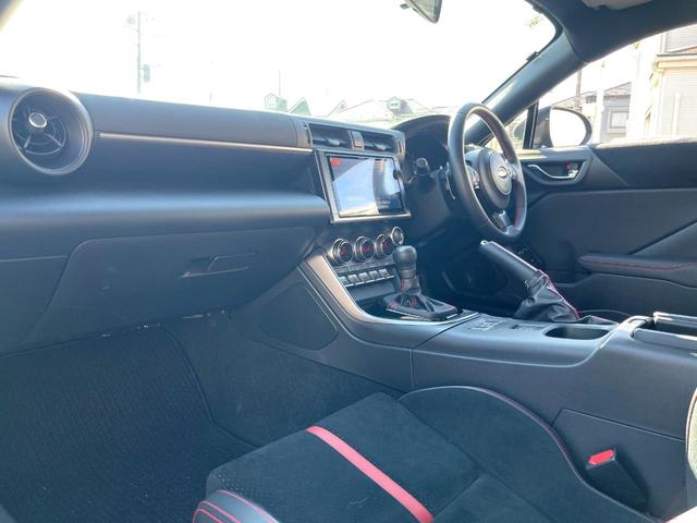 BRZ S リアスポイラー 純正ナビ バックカメラ ETC ドライブレコーダー クルーズコントロール LEDヘッドライト 純正18インチアルミホイール キーレスアクセス プッシュスタート デュアルオートエアコン(38枚目)