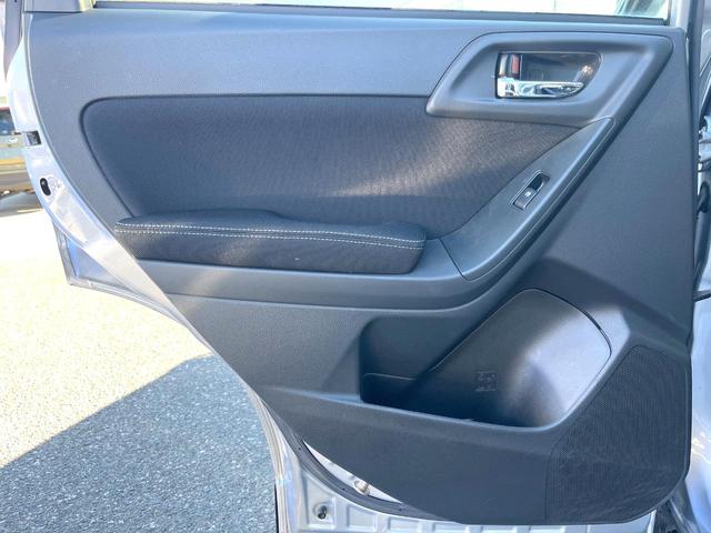 フォレスター 2.0i-L アイサイト パワーシート キーレスアクセス プッシュスタート オートライト シートヒーター ルーフレール 純正ナビ バックカメラ ETC アイサイトVer2 純正17インチアルミホイール HIDヘッドライト(38枚目)