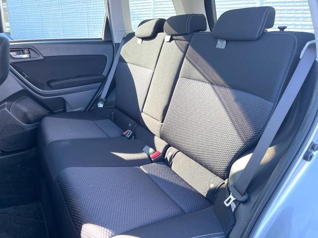 フォレスター 2.0i-L アイサイト パワーシート キーレスアクセス プッシュスタート オートライト シートヒーター ルーフレール 純正ナビ バックカメラ ETC アイサイトVer2 純正17インチアルミホイール HIDヘッドライト(39枚目)