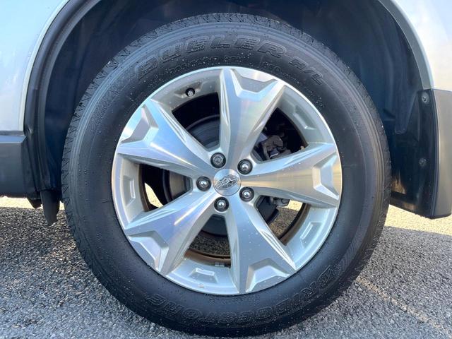 フォレスター 2.0i-L アイサイト パワーシート キーレスアクセス プッシュスタート オートライト シートヒーター ルーフレール 純正ナビ バックカメラ ETC アイサイトVer2 純正17インチアルミホイール HIDヘッドライト(48枚目)