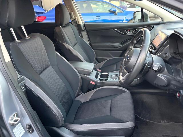 インプレッサスポーツ 2.0i-Sアイサイト アイサイトセイフティプラス 純正ナビ バックカメラ ETC ドライブレコーダー LEDヘッドライト 純正18インチアルミホイール パワーシート デュアルオートエアコン スマートキー 電動格納ミラー(8枚目)