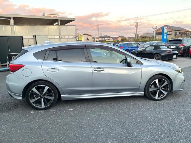 インプレッサスポーツ 2.0i-Sアイサイト アイサイトセイフティプラス 純正ナビ バックカメラ ETC ドライブレコーダー LEDヘッドライト 純正18インチアルミホイール パワーシート デュアルオートエアコン スマートキー 電動格納ミラー(26枚目)