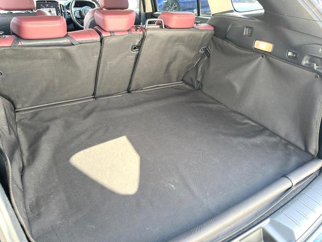 レヴォーグ STIスポーツR EX STIパフォーマンスマフラー スマートリアビューミラー 11.6インチナビ ETC ドライブレコーダー アイサイトセイフティプラス 12.3インチフル液晶メーター パワーシート シートヒーター(11枚目)