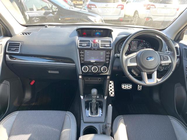 フォレスター 2.0XT アイサイト LEDアクセサリーライナー 純正ナビ LEDヘッドライト 革巻きステアリング 純正18インチアルミ ハーフレザーシート 前後席シートヒーター パワーシート アダプティブクルーズコントロール(2枚目)