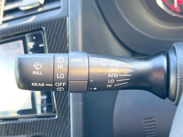 WRX S4 2.0GTアイサイト STIフロントリップ LEDヘッドライト 革巻きステアリング 純正18インチアルミホイール パドルシフト アダプティブクルーズコントロール スマートキー アイサイト ターボ 4WD(24枚目)