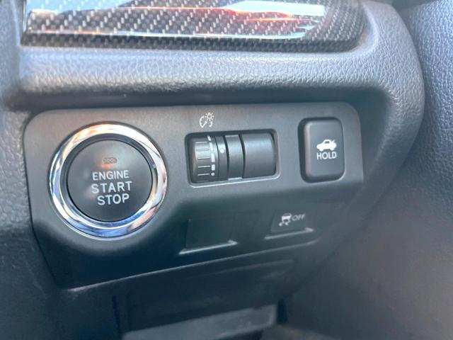 WRX S4 2.0GTアイサイト STIフロントリップ LEDヘッドライト 革巻きステアリング 純正18インチアルミホイール パドルシフト アダプティブクルーズコントロール スマートキー アイサイト ターボ 4WD(28枚目)