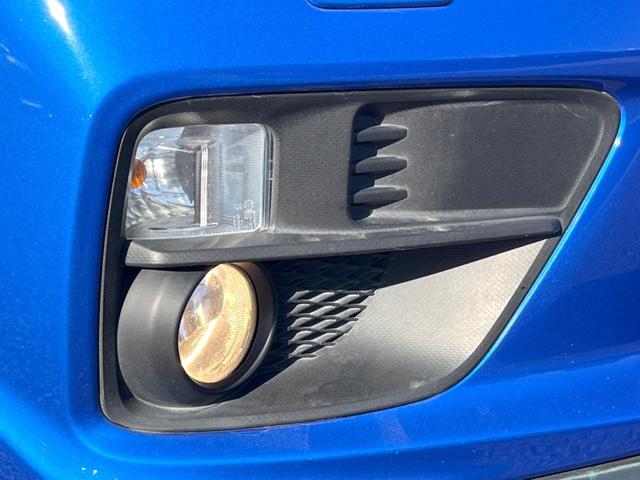 WRX S4 2.0GTアイサイト STIフロントリップ LEDヘッドライト 革巻きステアリング 純正18インチアルミホイール パドルシフト アダプティブクルーズコントロール スマートキー アイサイト ターボ 4WD(41枚目)