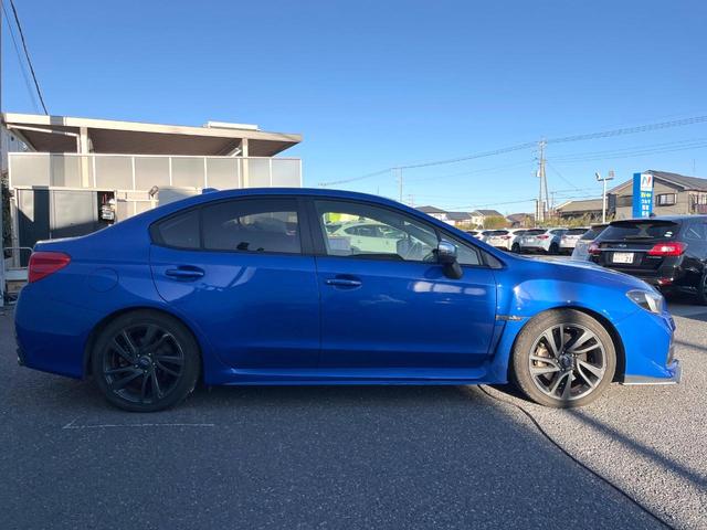 WRX S4 2.0GTアイサイト STIフロントリップ LEDヘッドライト 革巻きステアリング 純正18インチアルミホイール パドルシフト アダプティブクルーズコントロール スマートキー アイサイト ターボ 4WD(43枚目)