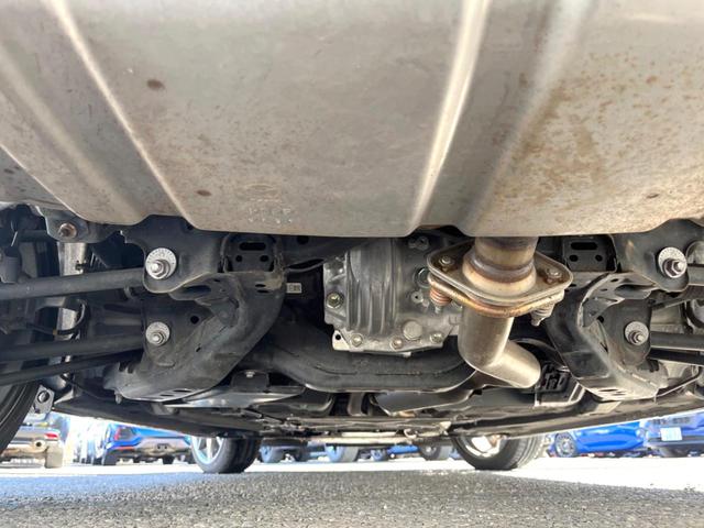 ロードスターRF VS マツダコネクトディスプレイ BOSEサウンド 衝突被害軽減システム LEDヘッドライト 革巻きステアリング 純正17インチアルミ 黒革シート クルーズコントロール シートヒーター パドルシフト(18枚目)