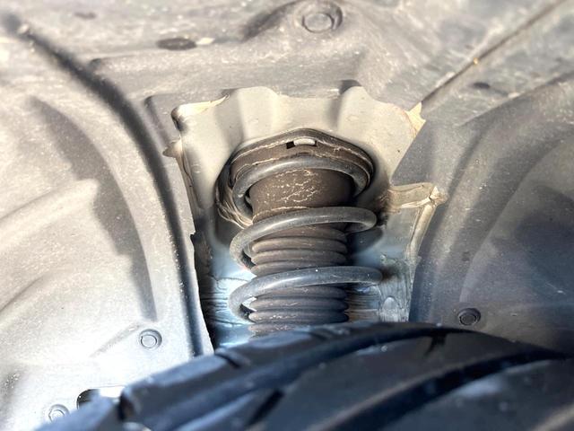 ロードスターRF VS マツダコネクトディスプレイ BOSEサウンド 衝突被害軽減システム LEDヘッドライト 革巻きステアリング 純正17インチアルミ 黒革シート クルーズコントロール シートヒーター パドルシフト(19枚目)