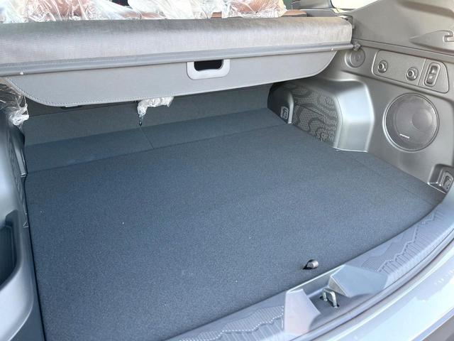 フォレスター プレミアムS:HEV EX 登録済未使用車 サンルーフ ツートンカラー ハーマンカードンサウンドシステム スマートリアビューミラー パワーリアゲート ルーフレール 茶革シート LEDヘッドライト 革巻きステアリング(12枚目)