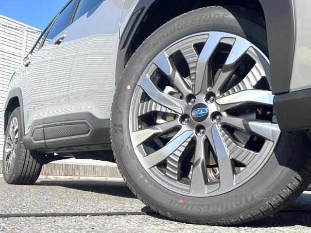 フォレスター プレミアムS:HEV EX 登録済未使用車 サンルーフ ツートンカラー ハーマンカードンサウンドシステム スマートリアビューミラー パワーリアゲート ルーフレール 茶革シート LEDヘッドライト 革巻きステアリング(14枚目)