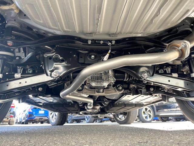 フォレスター プレミアムS:HEV EX 登録済未使用車 サンルーフ ツートンカラー ハーマンカードンサウンドシステム スマートリアビューミラー パワーリアゲート ルーフレール 茶革シート LEDヘッドライト 革巻きステアリング(20枚目)