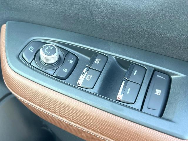 フォレスター プレミアムS:HEV EX 登録済未使用車 サンルーフ ツートンカラー ハーマンカードンサウンドシステム スマートリアビューミラー パワーリアゲート ルーフレール 茶革シート LEDヘッドライト 革巻きステアリング(37枚目)