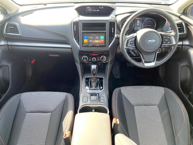 XV 2.0e-L アイサイト ルーフレール バックカメラ ドラレコ ETC 純正17インチアルミホイール 車線逸脱警報 オートライトコーナーセンサー スマートキー キーレスアクセス LEDヘッドライト デュアルオートエアコン(2枚目)