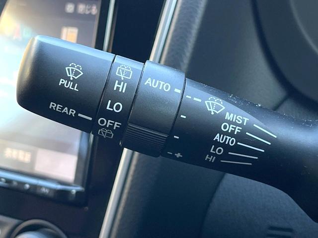 レヴォーグ １．６ＳＴＩスポーツアイサイト　後期Ｅ型　ＳＴＩスタイルパッケージ　柿本マフラー　アドバンスドセイフティパッケージ　ＬＥＤアクセサリーライナー　スマートリアビューミラー　ビルシュタインダンパー　純正８型ナビ　革巻きステアリング（29枚目）