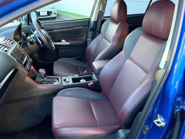 レヴォーグ １．６ＳＴＩスポーツアイサイト　後期Ｅ型　ＳＴＩスタイルパッケージ　柿本マフラー　アドバンスドセイフティパッケージ　ＬＥＤアクセサリーライナー　スマートリアビューミラー　ビルシュタインダンパー　純正８型ナビ　革巻きステアリング（43枚目）