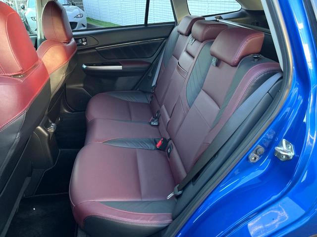 レヴォーグ １．６ＳＴＩスポーツアイサイト　後期Ｅ型　ＳＴＩスタイルパッケージ　柿本マフラー　アドバンスドセイフティパッケージ　ＬＥＤアクセサリーライナー　スマートリアビューミラー　ビルシュタインダンパー　純正８型ナビ　革巻きステアリング（44枚目）