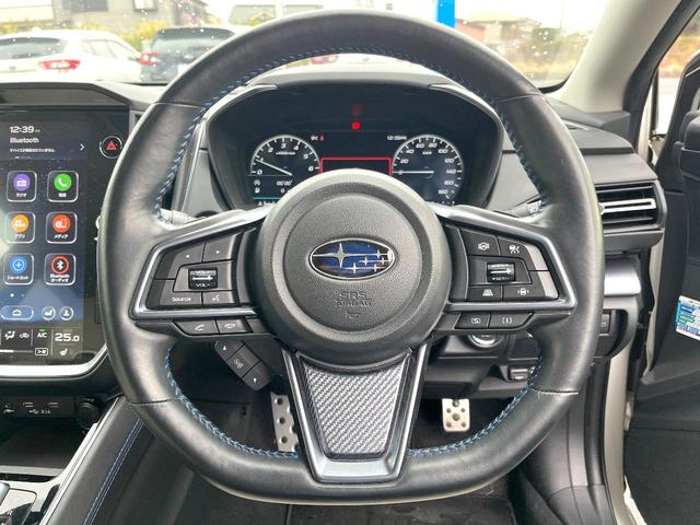 レヴォーグ ＧＴ－Ｈ　ＥＸ　リアアンダーディフューザー　ＬＥＤアクセサリーライナー　ＣＤ／ＤＶＤデッキ　パワートランクリッド　１１．６型メモリーナビ　純正１８インチアルミ　ＬＥＤヘッドライト　革巻きステアリング　禁煙車（11枚目）